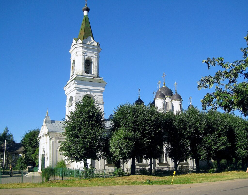 Церковь Белая Троица в Твери