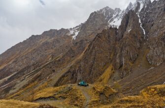 Цейское ущелье в Северной Осетии Цейское ущелье в Северной Осетии