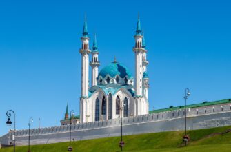 Мечеть Кул Шариф в Казанском Кремле Мечеть Кул Шариф в Казанском Кремле