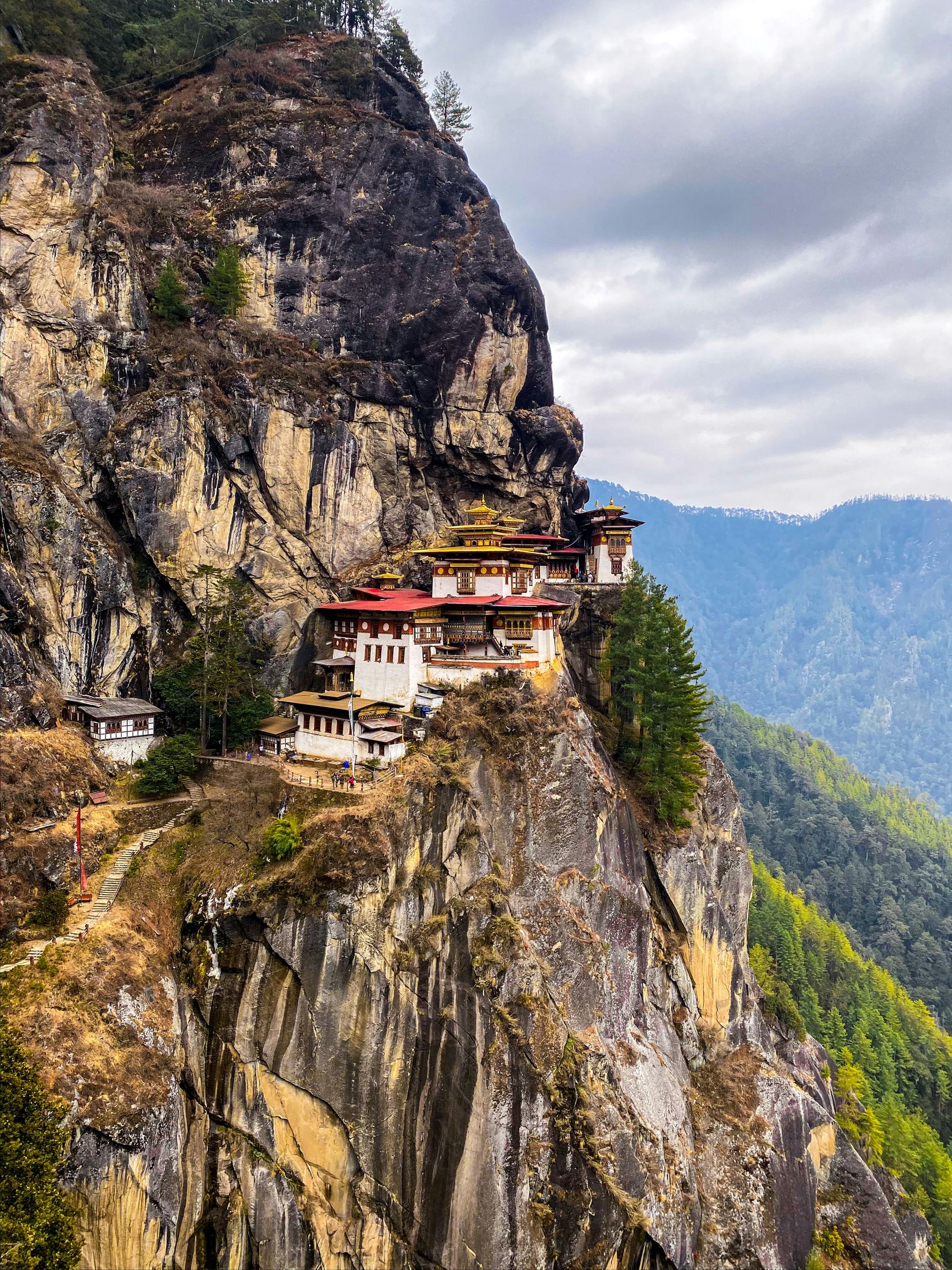At Thimphu 2,280 m for cultural tour., авторский тур