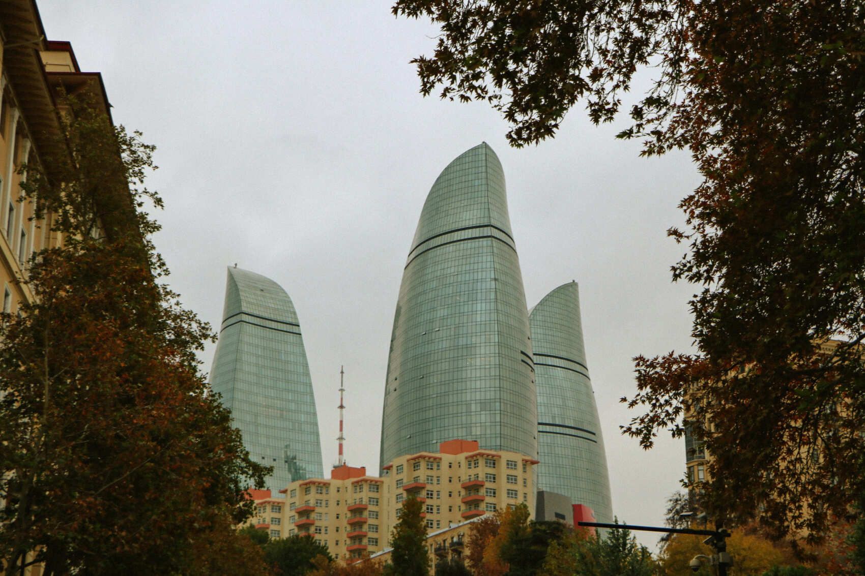 Прилет в Азербайджан и пешеходный тур по Баку, Азербайджан Прилет в Азербайджан и пешеходный тур по Баку, Азербайджан