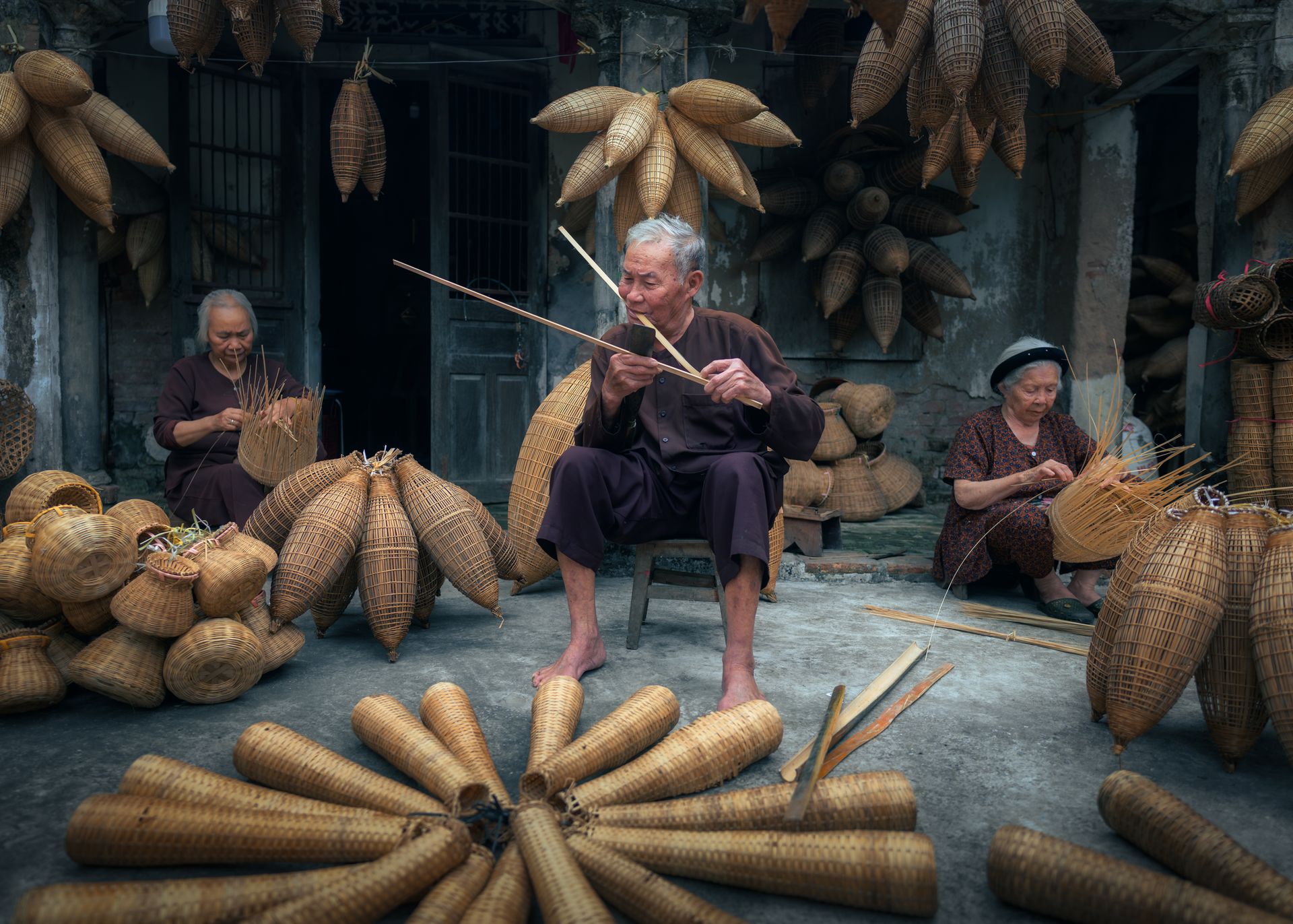 Van Long — Bai Dinh — Ханой, Юго-Восточная Азия Van Long — Bai Dinh — Ханой, Юго-Восточная Азия