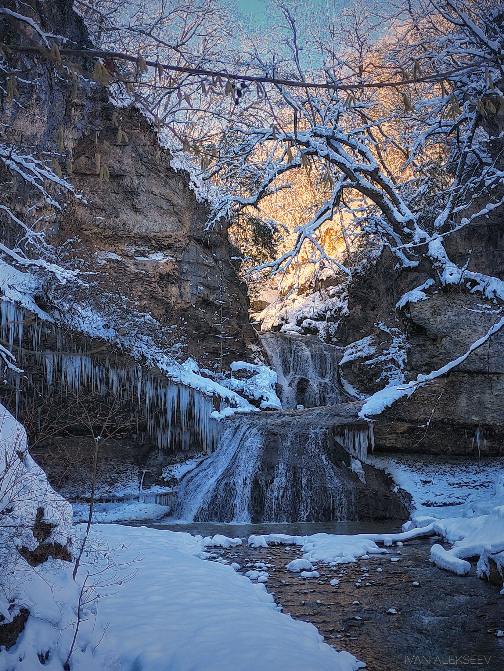 Гранитный каньон, дольмены, рафтинг (по желанию), Краснодарский край