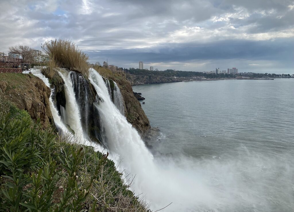Водопад Дюден